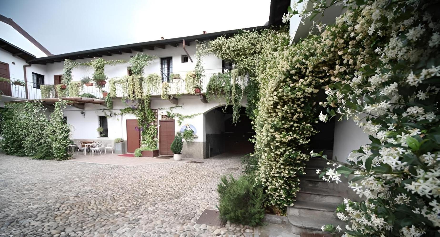 Antica Corte Milanese Новате-Миланезе Экстерьер фото